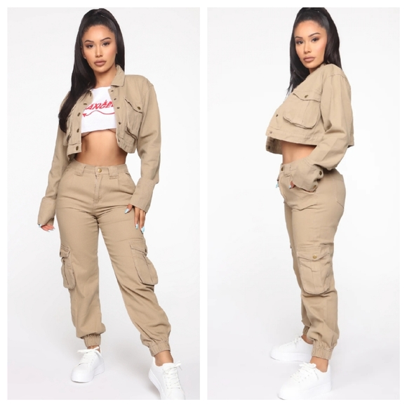 Fashion Nova Cargo High Waisted Pants Size XL - Picture 1 of 11